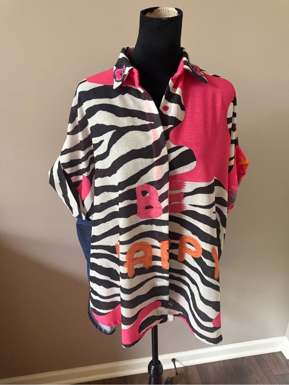 Coastal Bloom One-Size Linen Poly Blend Zebra-Print Button Front Top